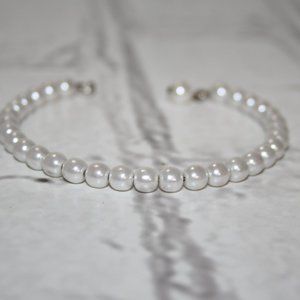 🤍 White Pearl Coil Wrap Bracelet · Adjustable Fit · Timeless Glow ✨